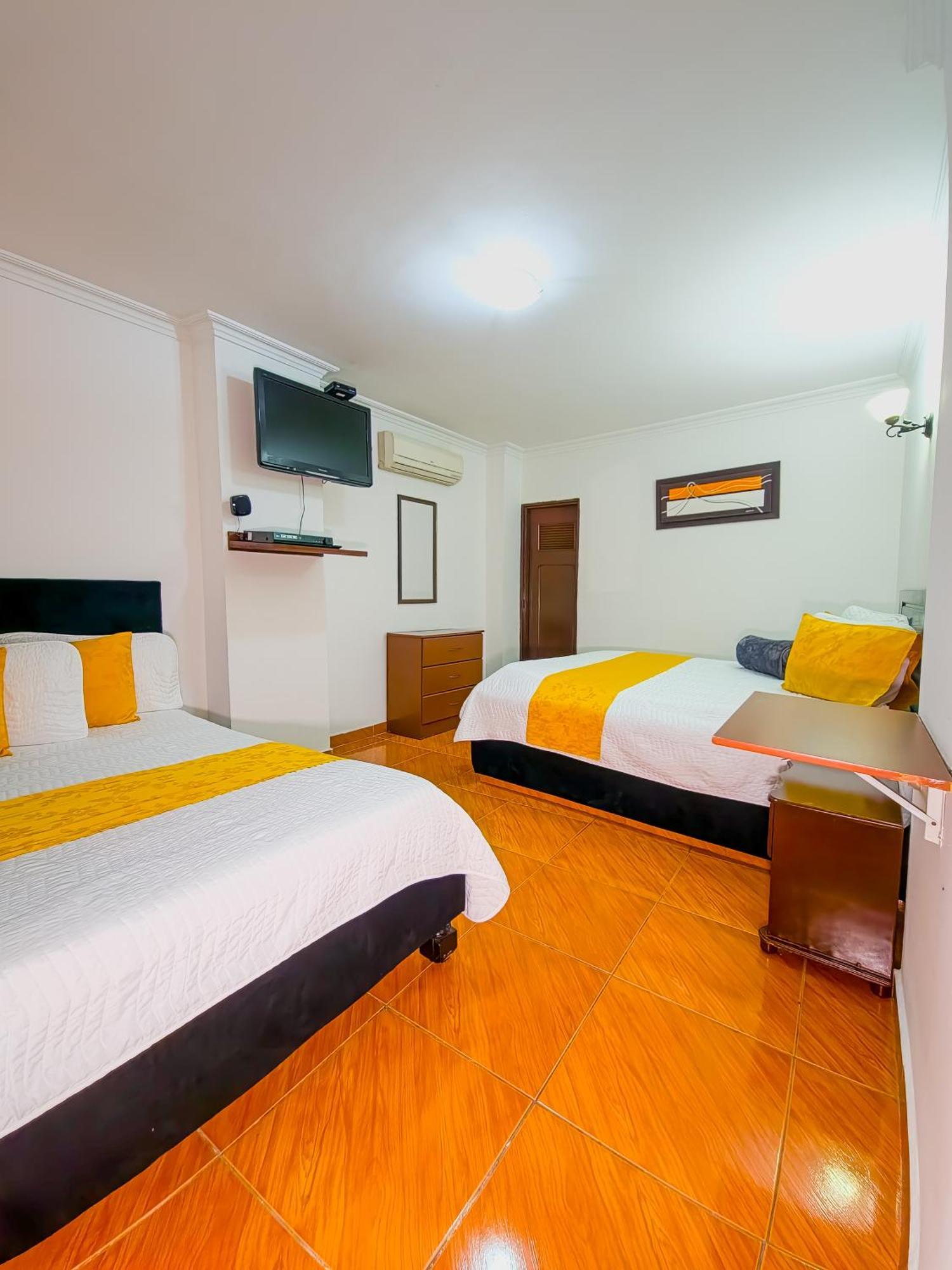 Hotel Avenida 3 Real En El Norte De Cali Eksteriør billede